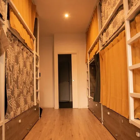 ホステル Cantagua バレンシア